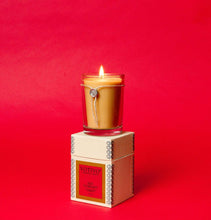 Load image into Gallery viewer, Aromatic Red Currant Candle