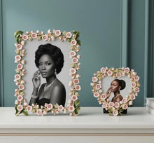 Load image into Gallery viewer, Bella Photo Frame Collection