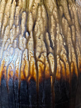 Load image into Gallery viewer, Volcanic Tundra Table Lamp