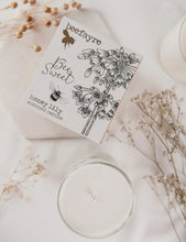 Load image into Gallery viewer, Sweet Honey Lily Candle Collection