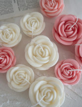 Load image into Gallery viewer, Scented Rose Candle Collection