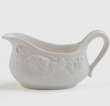 Load image into Gallery viewer, Pumpkin Leaf Turkey Platter & Gravy Boat Set