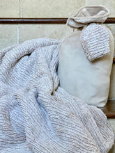 Load image into Gallery viewer, Travel Blanket Set