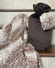 Load image into Gallery viewer, Travel Blanket Set