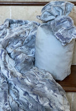 Load image into Gallery viewer, Travel Blanket Set