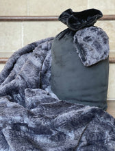 Load image into Gallery viewer, Travel Blanket Set