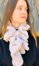 Load image into Gallery viewer, Faux Fur Neck Warmer