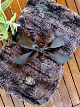 Load image into Gallery viewer, Luxurious Throw Blanket Collection