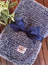 Load image into Gallery viewer, Luxurious Throw Blanket Collection