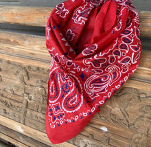 Load image into Gallery viewer, Red Bandana Print Oversized Scarf

