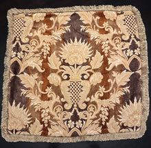 Load image into Gallery viewer, Downton Vintage Pillow Sham Collection
