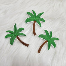 Load image into Gallery viewer, Palm Tree Embroidery Iron On Patch

