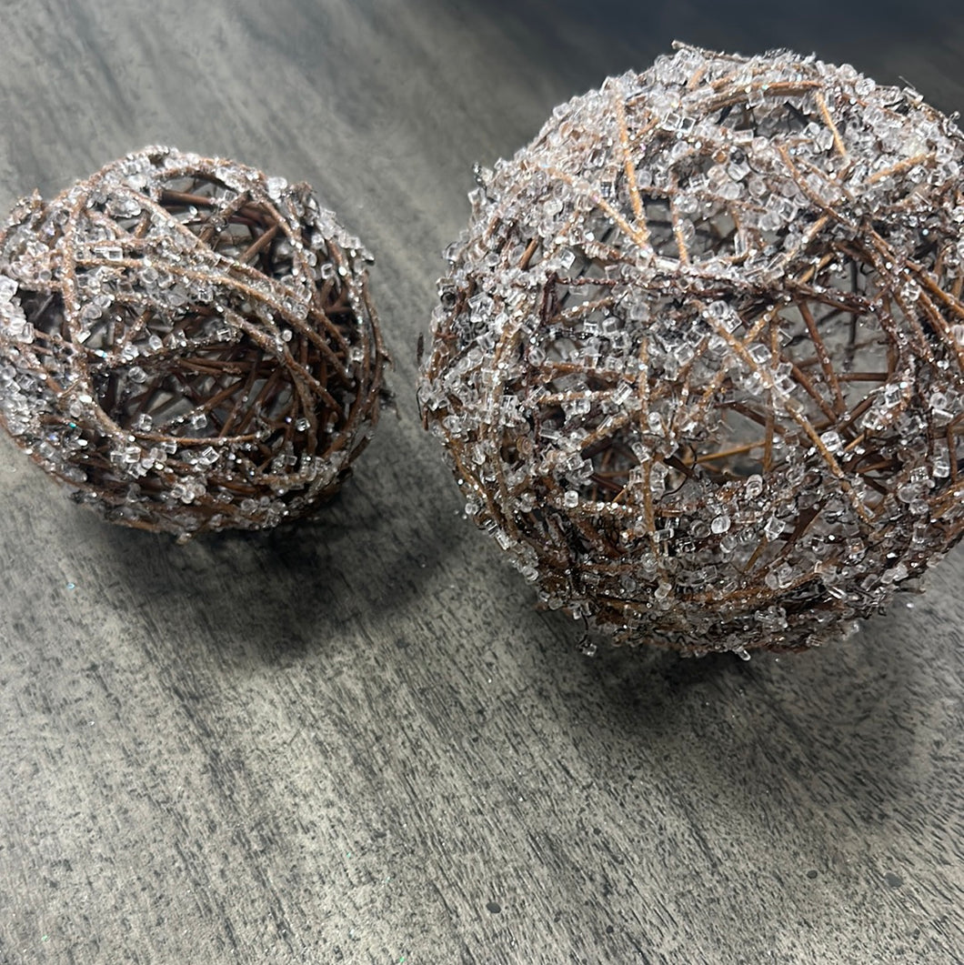 Brown Twiggy Snow Ball