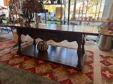 Load image into Gallery viewer, Traditional Inlay Table
