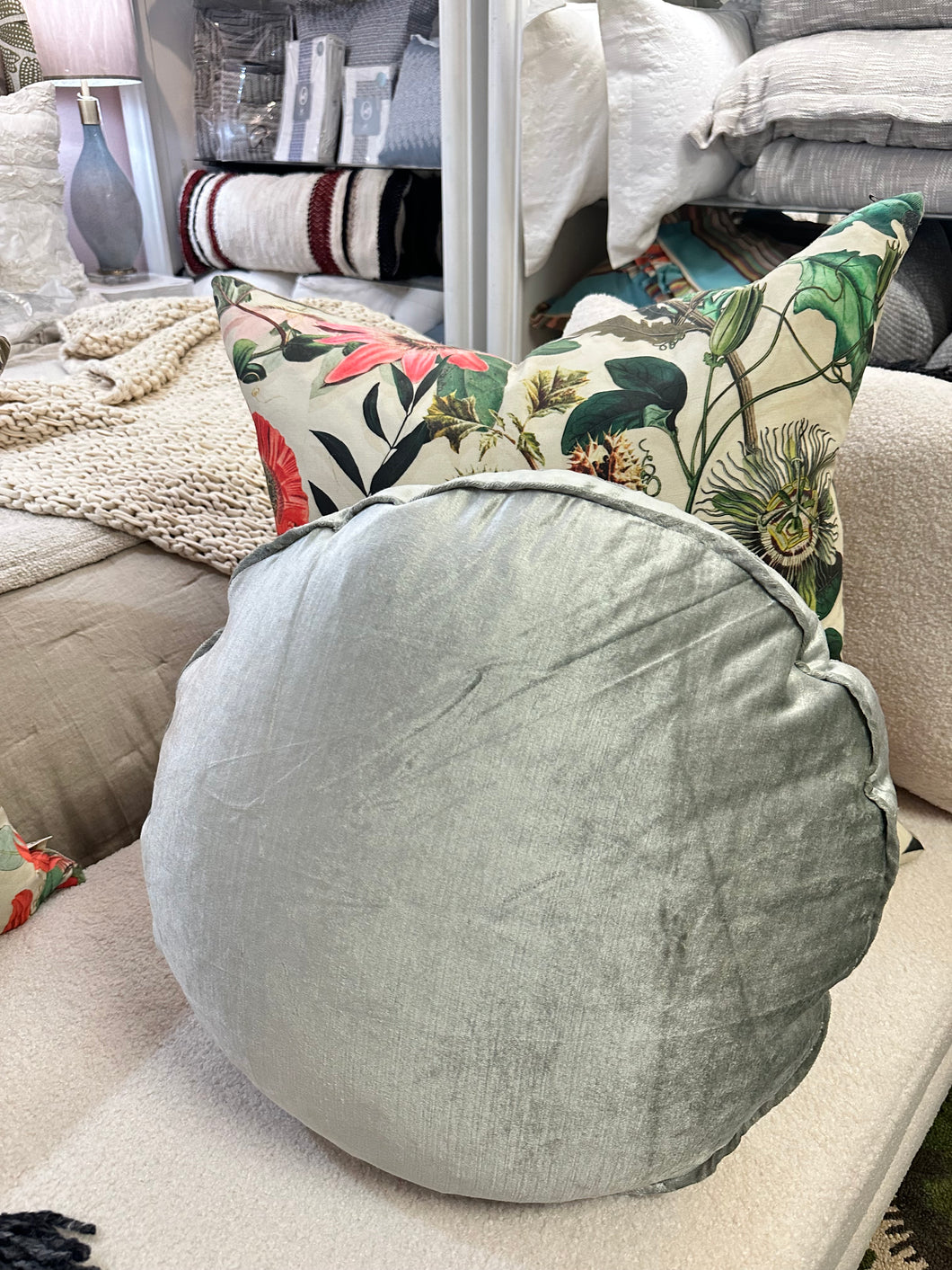 Lia Seagrass Round Pillow
