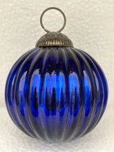 Load image into Gallery viewer, Ribbed Ball Glass Ornament Collection 3&quot;
