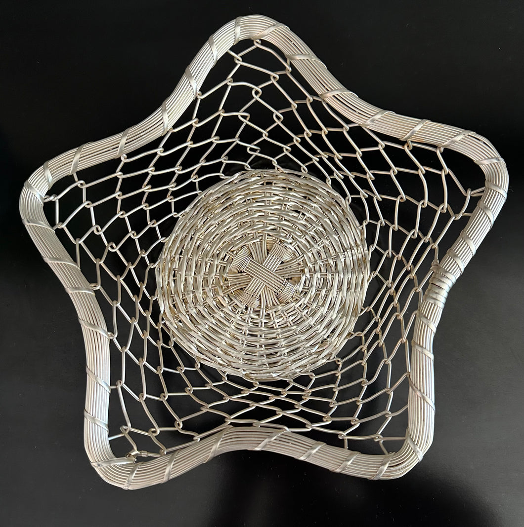 Champagne Star Wire Basket