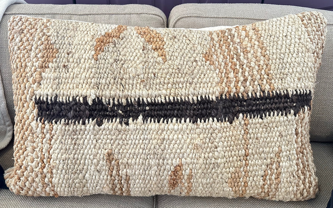 Natural Omie Grande Bolster