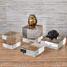 Load image into Gallery viewer, Crystal Riser Collection
