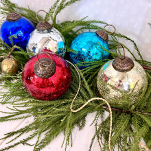 Load image into Gallery viewer, Mercury Glass Smooth Crackle Ornament Collection 3&quot;
