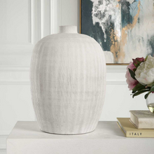Load image into Gallery viewer, Floreana Vase Collection
