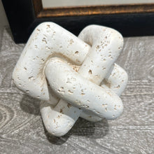 Load image into Gallery viewer, Everlink Sculpture
