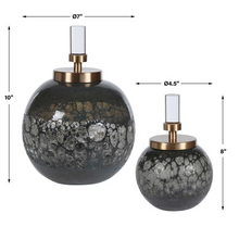 Load image into Gallery viewer, Cessair Bottles- S/2
