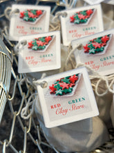 Load image into Gallery viewer, Red &amp; Green Clay Stars - S/6
