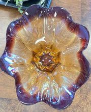 Load image into Gallery viewer, Ombré Red Glass Wavy Vase
