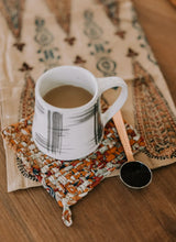 Load image into Gallery viewer, Hammered Stainless Steel Coffee Scoop
