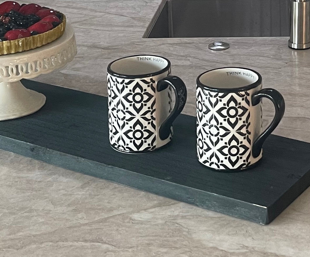 Large B&W Coffee Mugs Set/2