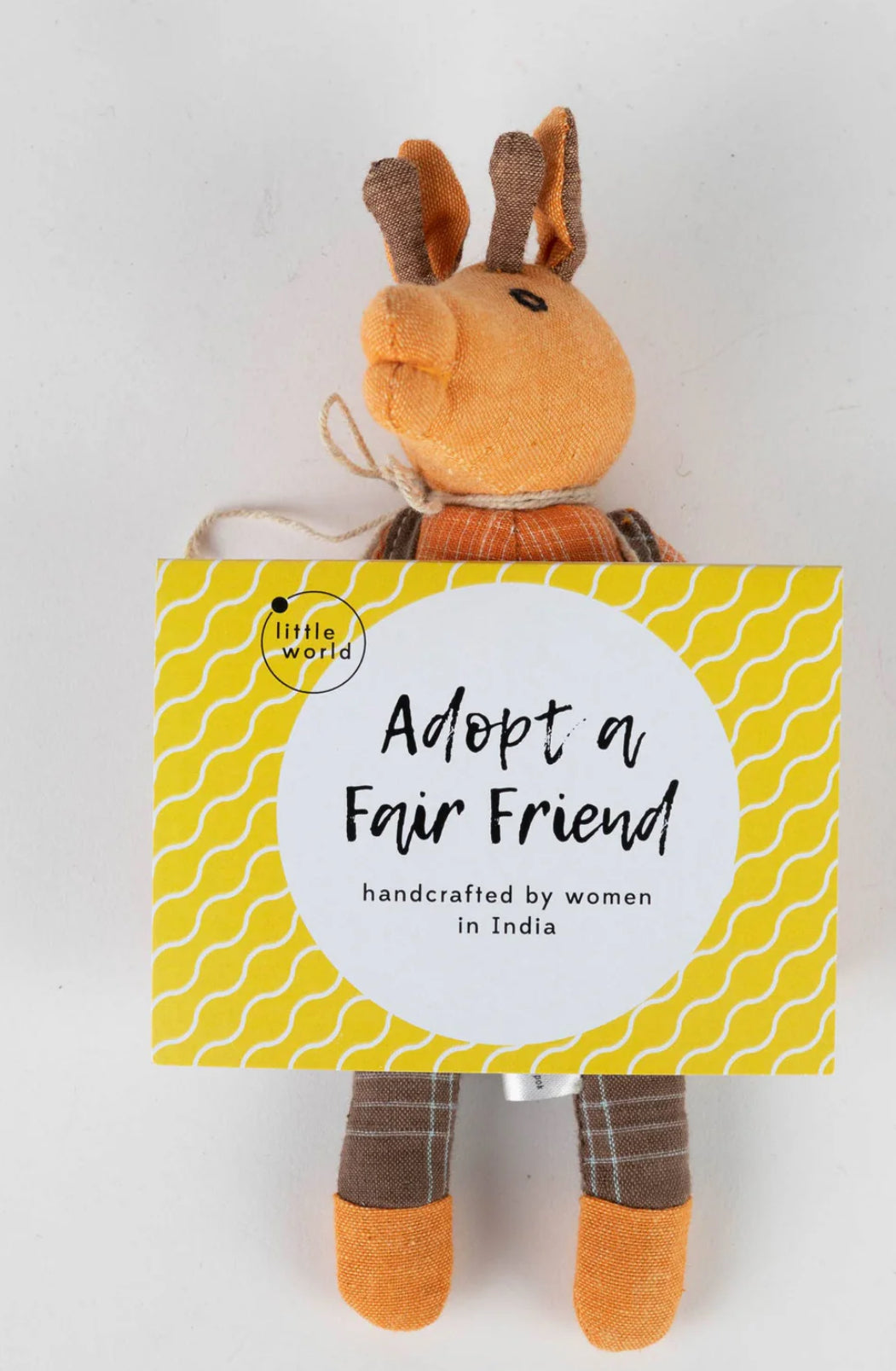 Jaunty Giraffe 8