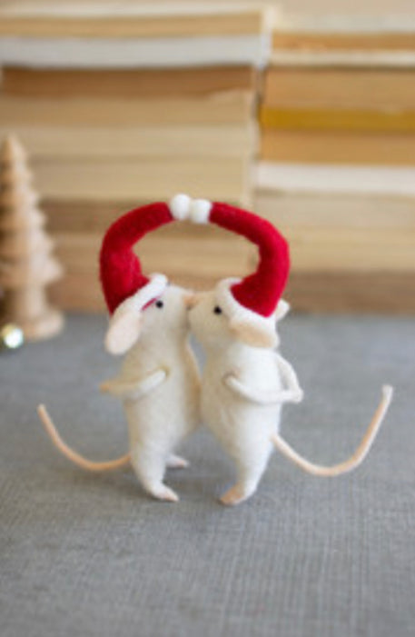 Kissing Felt Christmas Mice 6