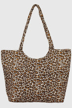 Load image into Gallery viewer, Leopard Tote Bag
