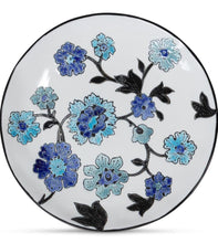 Load image into Gallery viewer, Periwinkle Vine Dinnerware Collection
