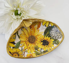 Load image into Gallery viewer, Trinket Dish Collection
