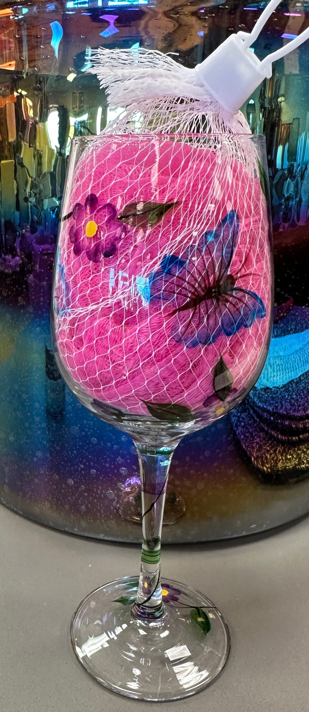 Butterfly Stem Wine Glass w/ Pink Loofah