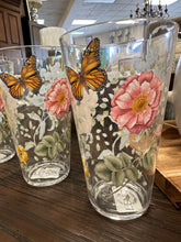 Load image into Gallery viewer, Indoor/Outdoor Butterfly Drink Glass S/4
