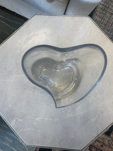 Load image into Gallery viewer, Heart Shaped Vase
