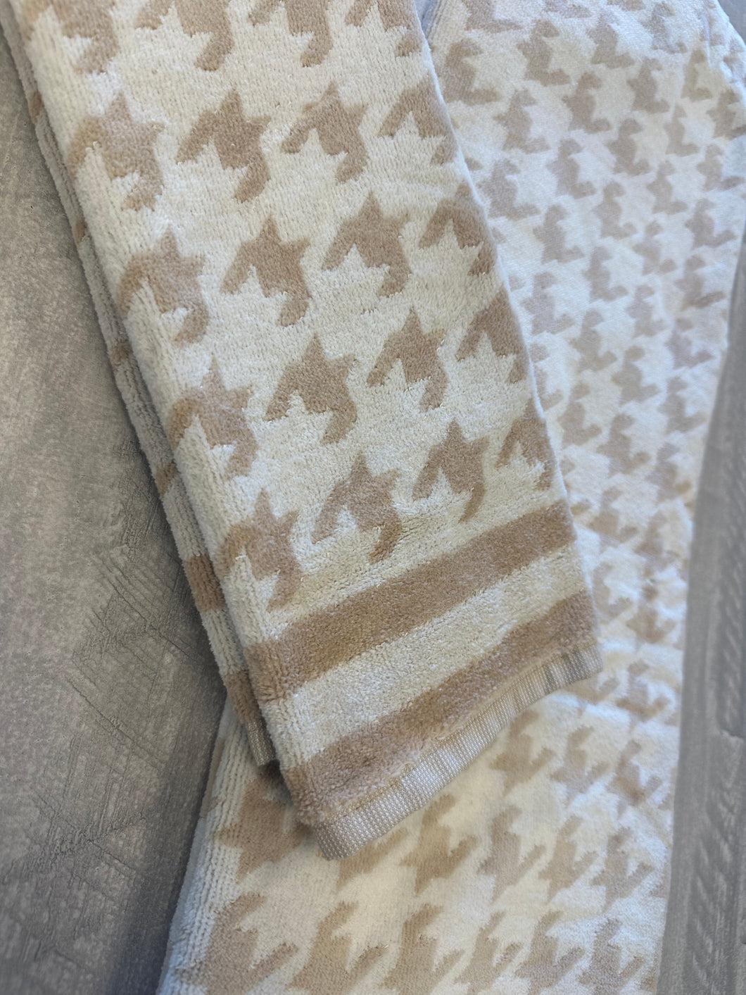 Cream Beige Repeat Pattern Towels