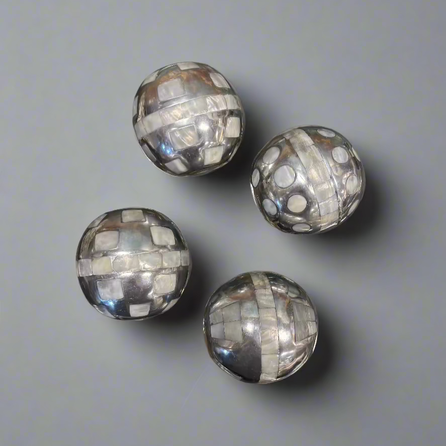 Mother-of-Pearl Polished Sphere