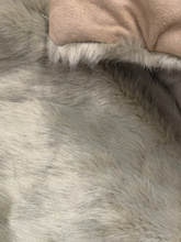 Load image into Gallery viewer, Faux Fur Blanket

