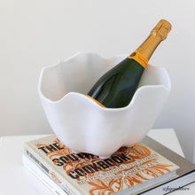 Load image into Gallery viewer, Nube Ice Bucket
