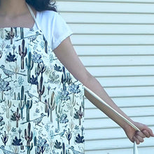 Load image into Gallery viewer, Southwest Roadrunners Apron
