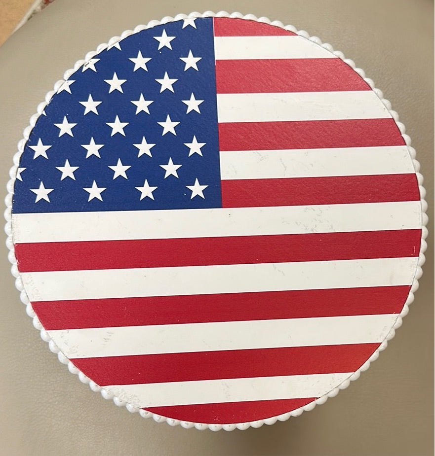 American Cake Stand