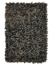 Load image into Gallery viewer, 2’ x 3’ Marshmallow Shag Rug
