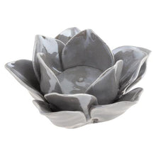 Load image into Gallery viewer, Lotus tea light
