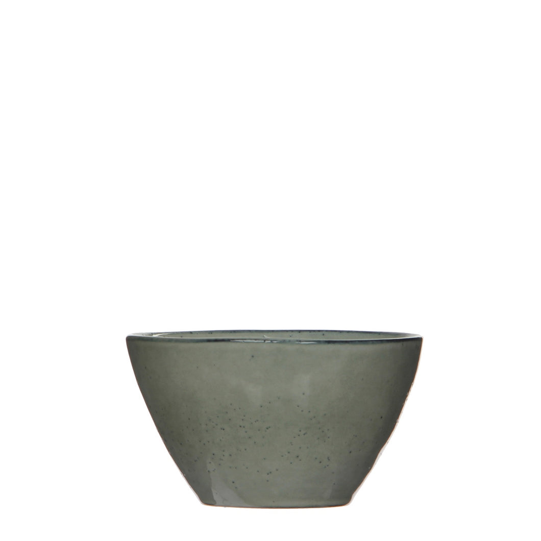 Gray speckled dishware