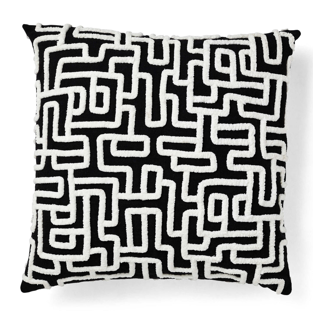 Labyrinth pillow 22”