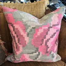 Load image into Gallery viewer, Kilim Artisan Decorative Pillow
